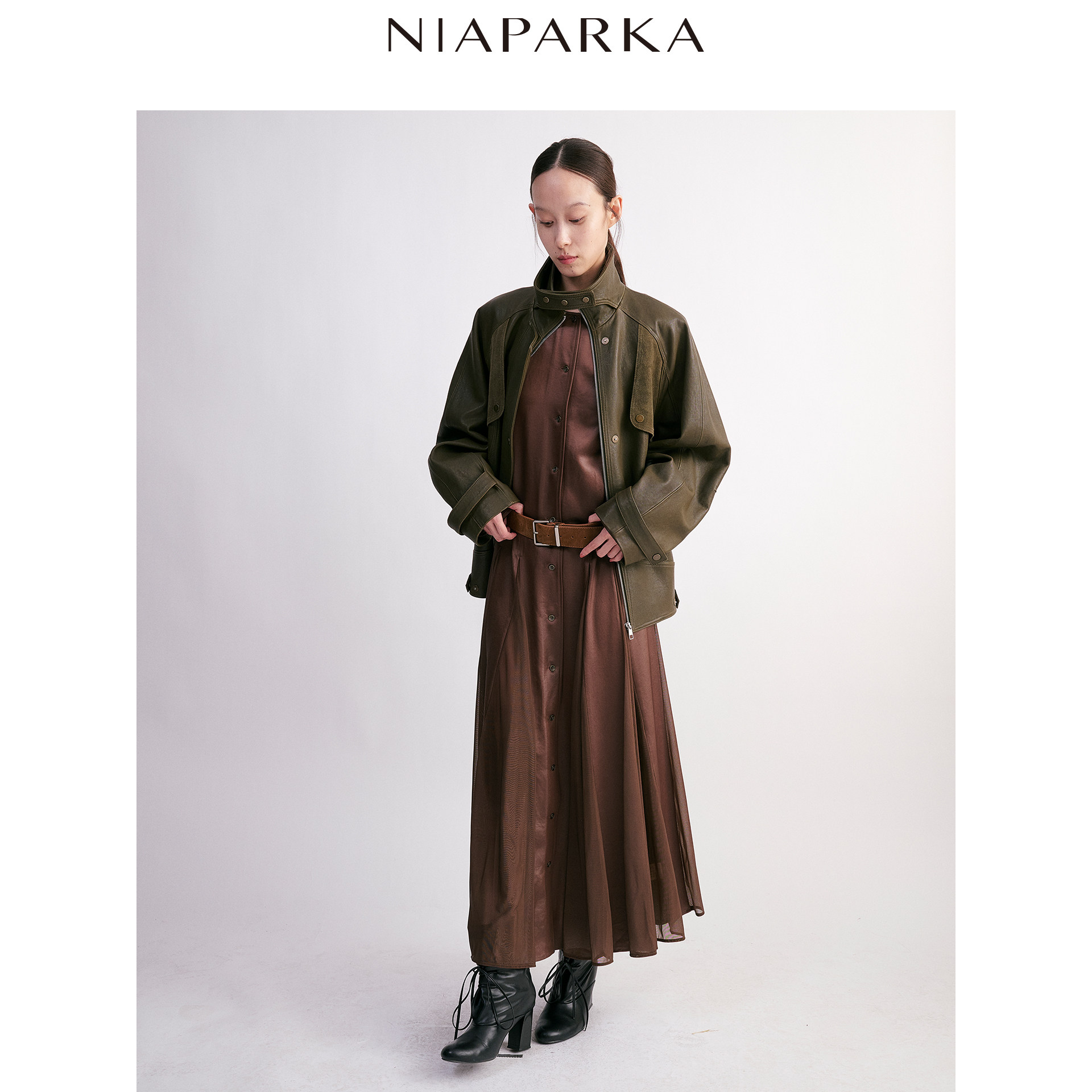 niaparka2025秋冬新款女士不规则分割设计感中长皮衣复古廓形夹克