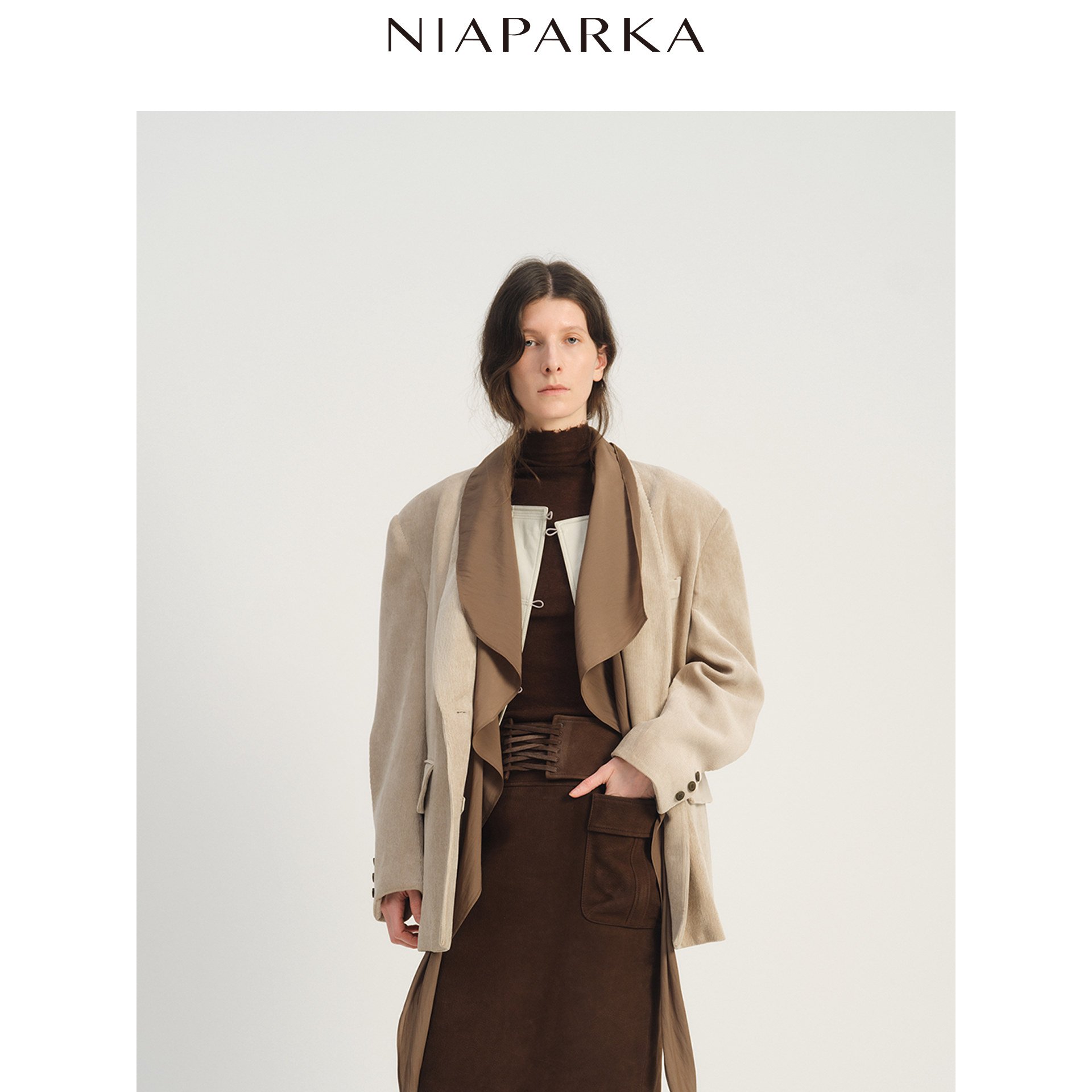 niaparka 2026秋季新款可拆卸飘带西装 灯芯绒软糯一衣两穿显脸小