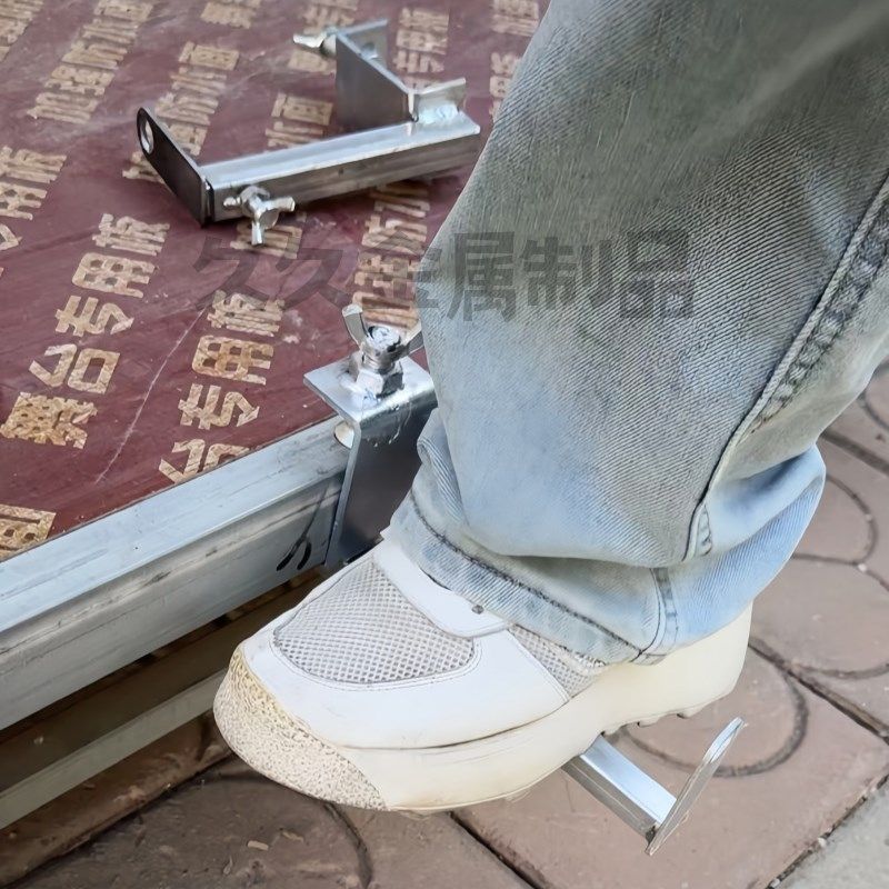 新款婚庆道具户外婚礼T台排花固定神器地台花固定器路引花固定卡,节庆用品/礼品,路引,淘宝优惠券,粉丝福利购,淘宝优惠卷