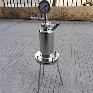 内衬四氟过滤器 不锈钢正压过滤器 微孔滤膜过滤器 保温 三段式