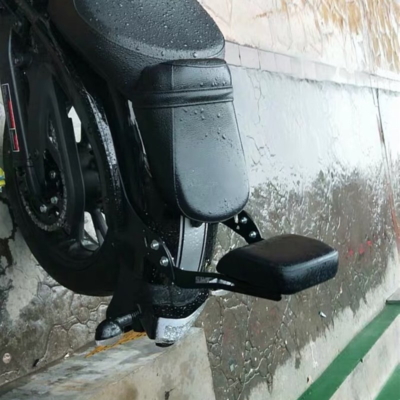 适用 摩枭500 川崎火神65x0专用 后靠背 后靠弓 尾翼 行李架靠背