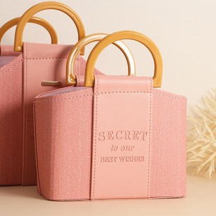 皮质伴手礼盒手提篮结婚高级感伴娘空盒大号礼品盒满月礼袋