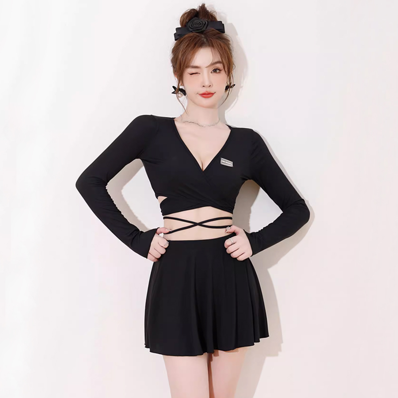 泳衣女纯欲c风2023新款分体微胖女孩高级感裙式保守遮肚显瘦游泳