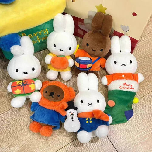 正版米菲冬日系列毛绒盲盒潮玩