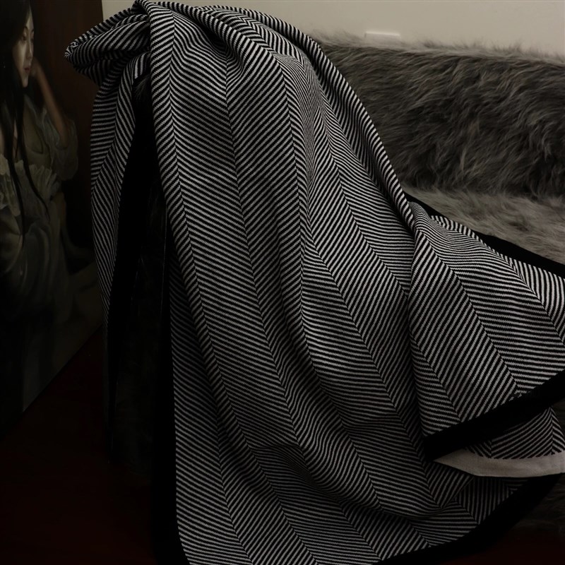 轻奢飞机头等舱航空毯p空调毯办公室沙发午睡毛毯披肩盖毯车载毯