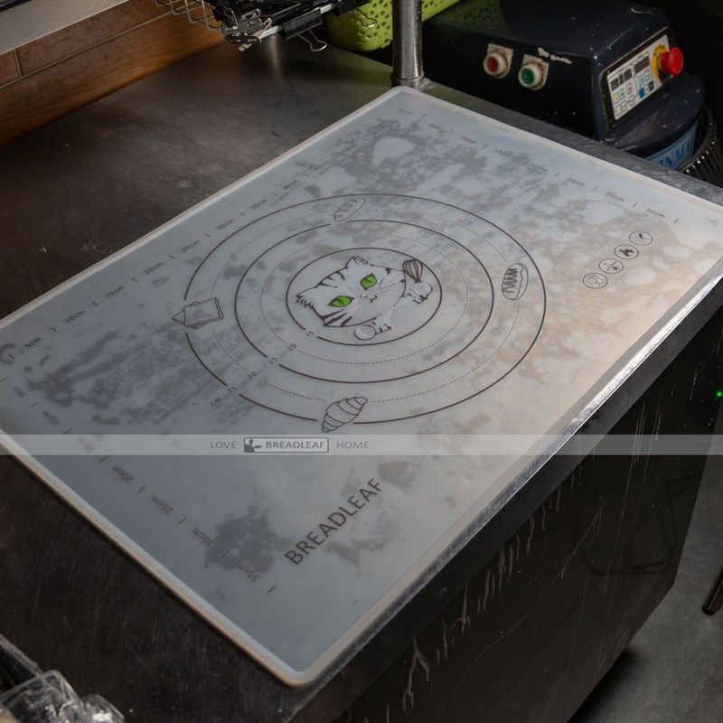 反面猫猫印刷揉面垫 半透明 50x70cm加大号硅胶揉面垫 无玻璃纤维,厨房/烹饪用具,揉面垫,淘宝优惠券,粉丝福利购,淘宝优惠卷