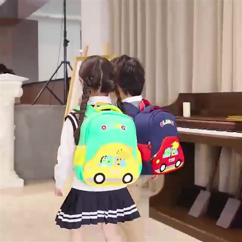 宝宝上幼儿园用书包儿童小汽车超轻便入学背包男孩V外出旅游双肩