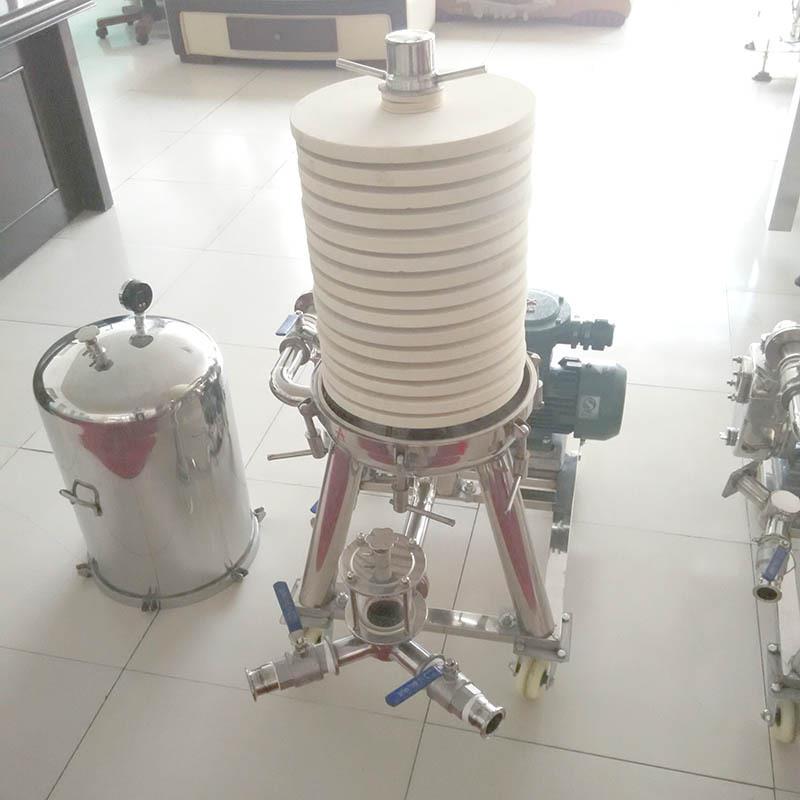 厂家供应硅藻土过滤器红酒过滤器白酒过滤机饮料过滤一体机罐