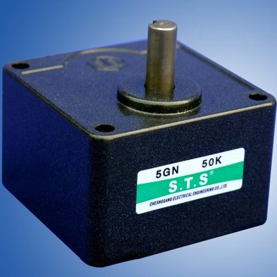 台湾 STS成钢电机5GN硬齿面减速机变速箱微型齿轮箱 减速器90X90