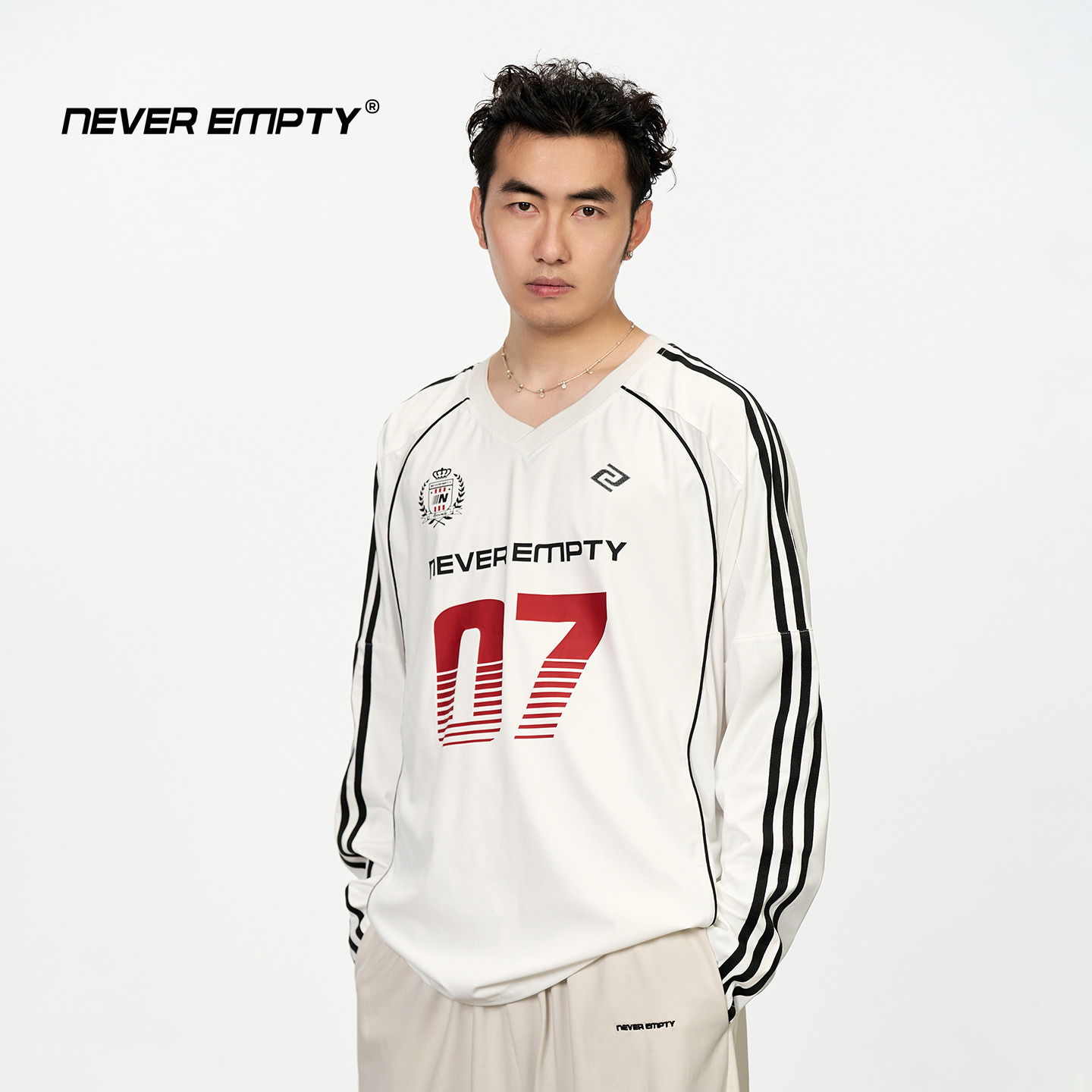 NeverEmpty球服长袖T恤