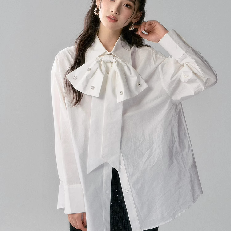 千金必入白色蝴蝶结衬衫