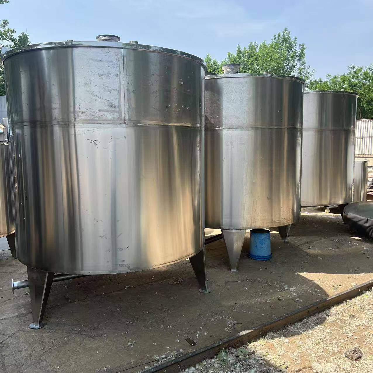 304不锈钢搅拌罐5吨电加热搅拌罐10吨双层搅拌罐发酵罐