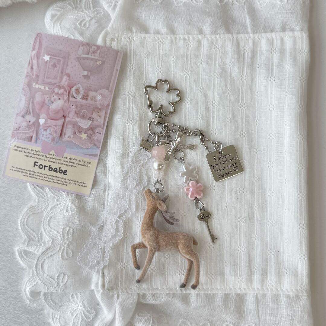 【樱花小鹿】手作串珠自制少女心简约ins风钥匙扣可爱咕本卡挂链