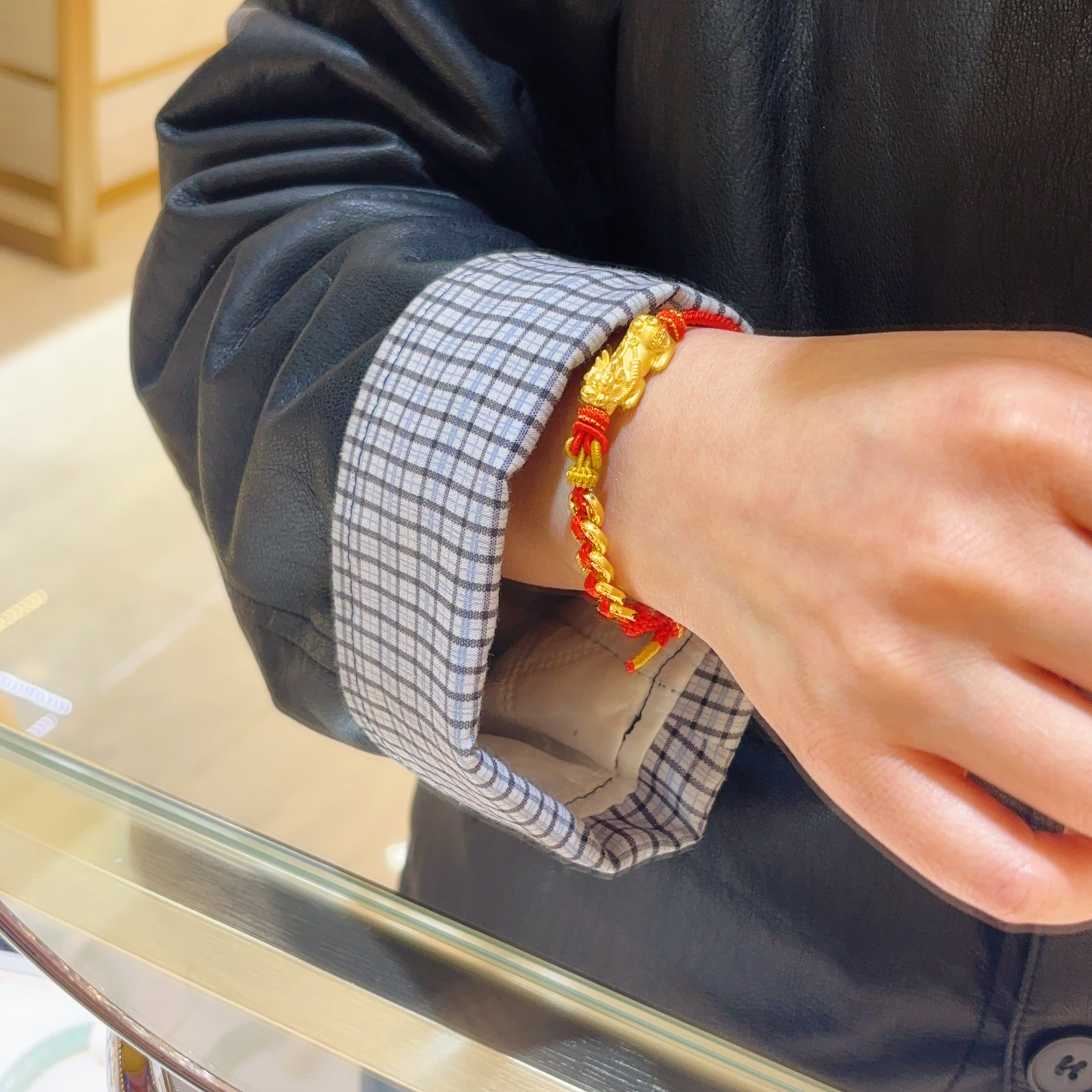 希曼汀黄金貔貅五帝币足金999编织红手绳情侣款节日礼物送男女友,黄金,小克重定价黄金手链,淘宝优惠券,粉丝福利购,淘宝优惠卷