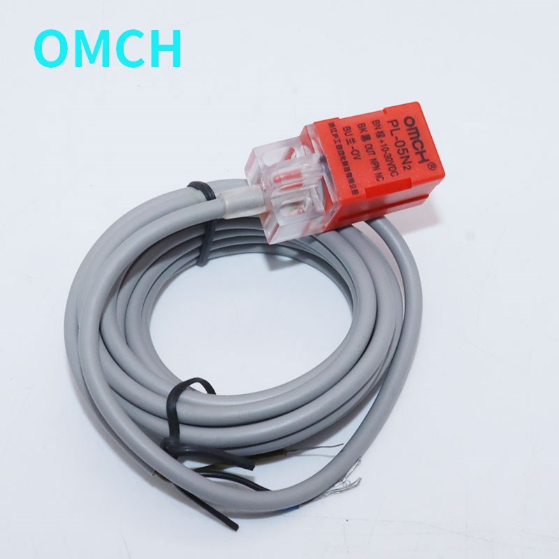 沪工 OMCH 接近开关方形传感器PL-05N2 直流三线NPN常闭 DC10-30V