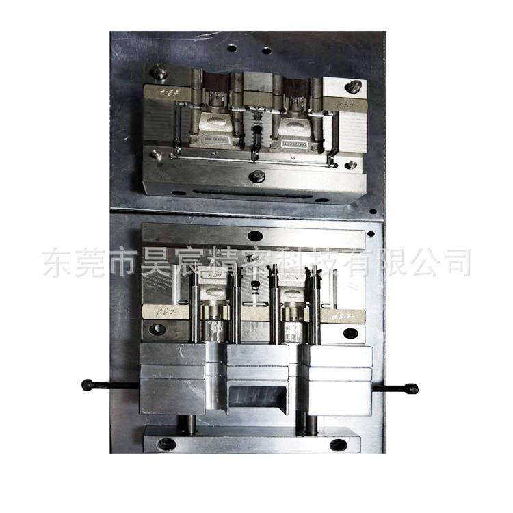 厂家生产VGADVI电脑周边连接线插头模具/立式注塑包胶成型模精密,橡塑材料及制品,泡沫塑料模型/模具,淘宝优惠券,粉丝福利购,淘宝优惠卷