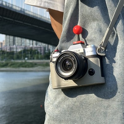 富士XT30真皮保护套XS20XT50XT5二代X100ViXM5相机皮套底座相机套