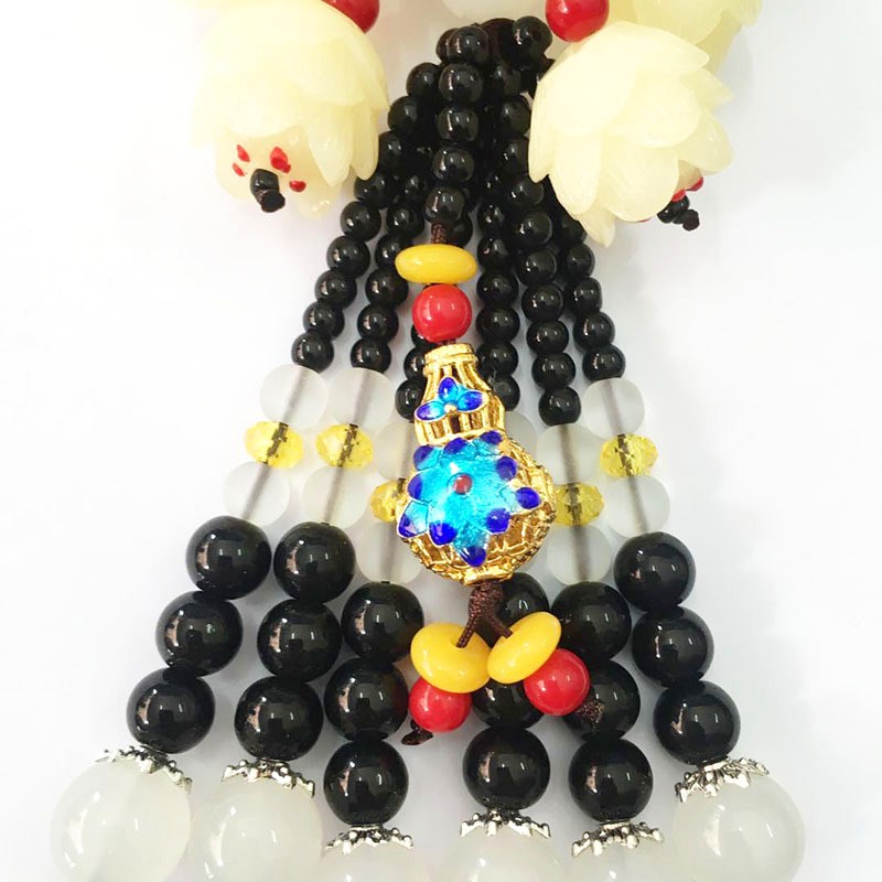 汽车挂件香水葫芦挂饰车内后视镜吊坠高档装饰用品车载男女平安符