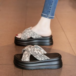 高级感凉拖鞋 小个子松糕增高厚底休闲沙滩凉 女夏季 外穿2025新B款