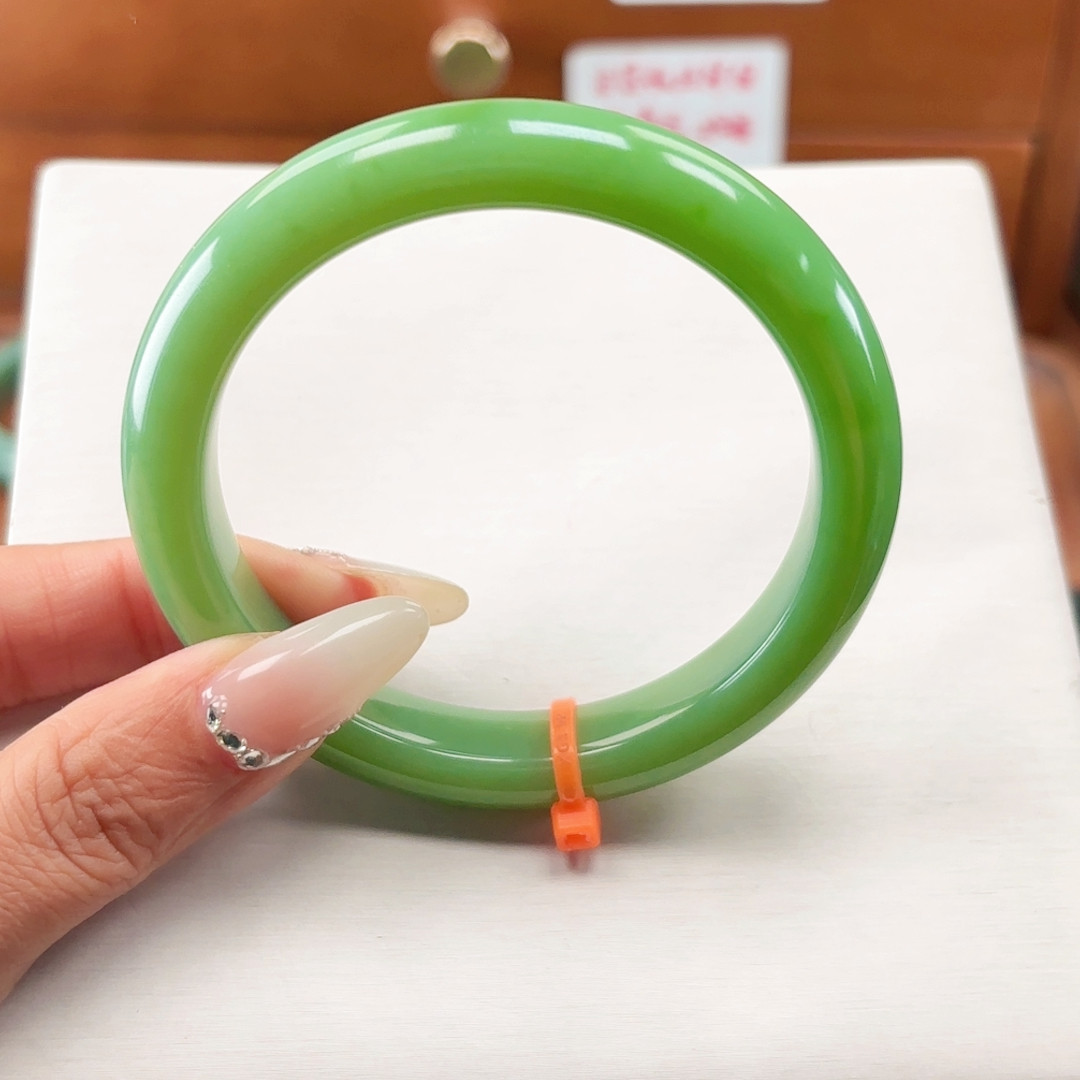 h289俄碧满肉满色粉阳绿无结构手镯58,珠宝/钻石/翡翠,其他,淘宝优惠券,粉丝福利购,淘宝优惠卷