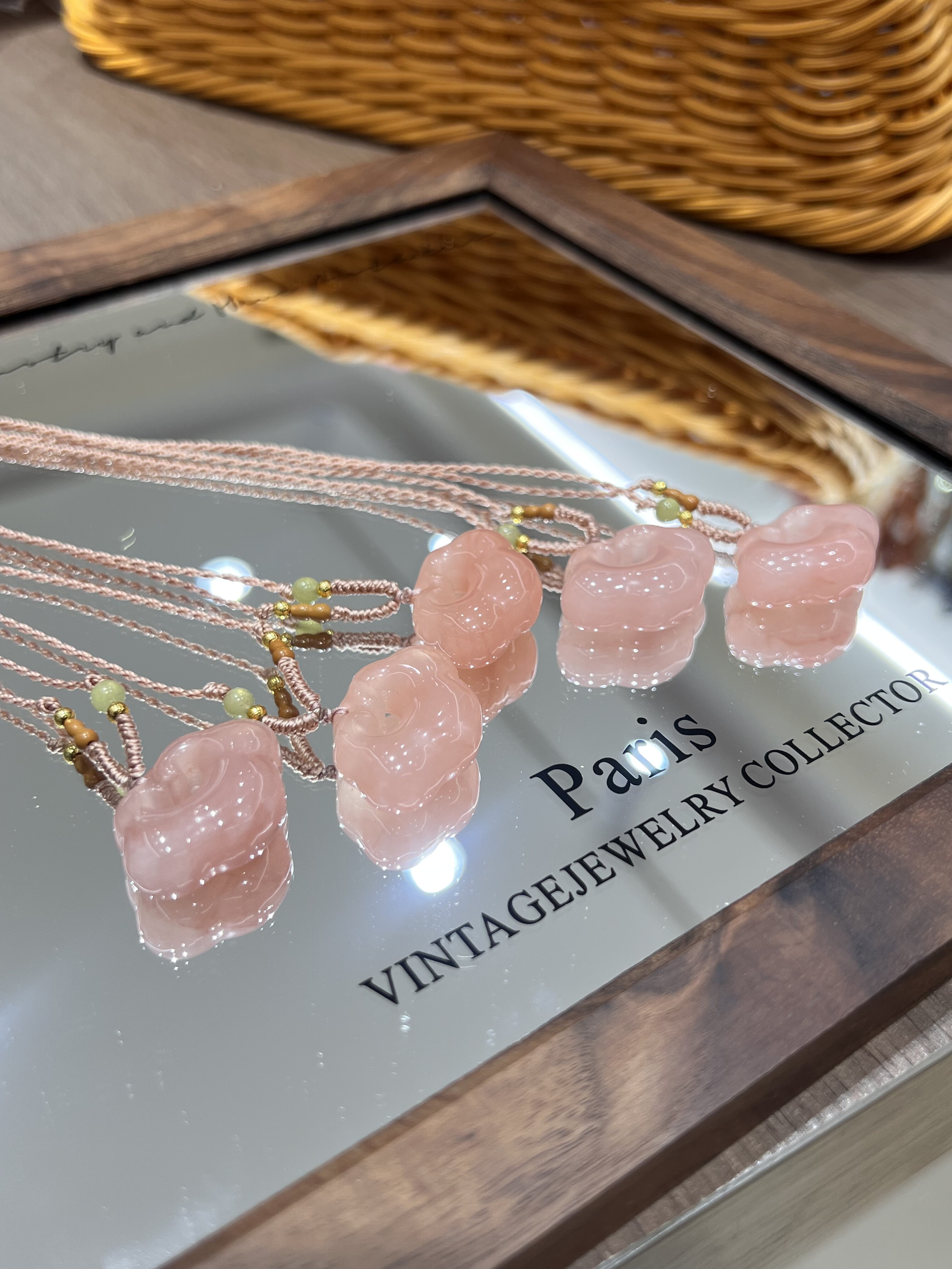 天然桃花酿石英岩如意吊坠项链女款锁骨链颈链配饰A25