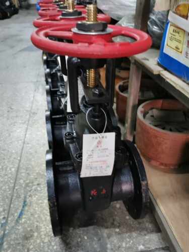 江苏花山明杆闸阀Z41T-16 铜杆铜芯明杆闸阀50 65 80 100 150 200