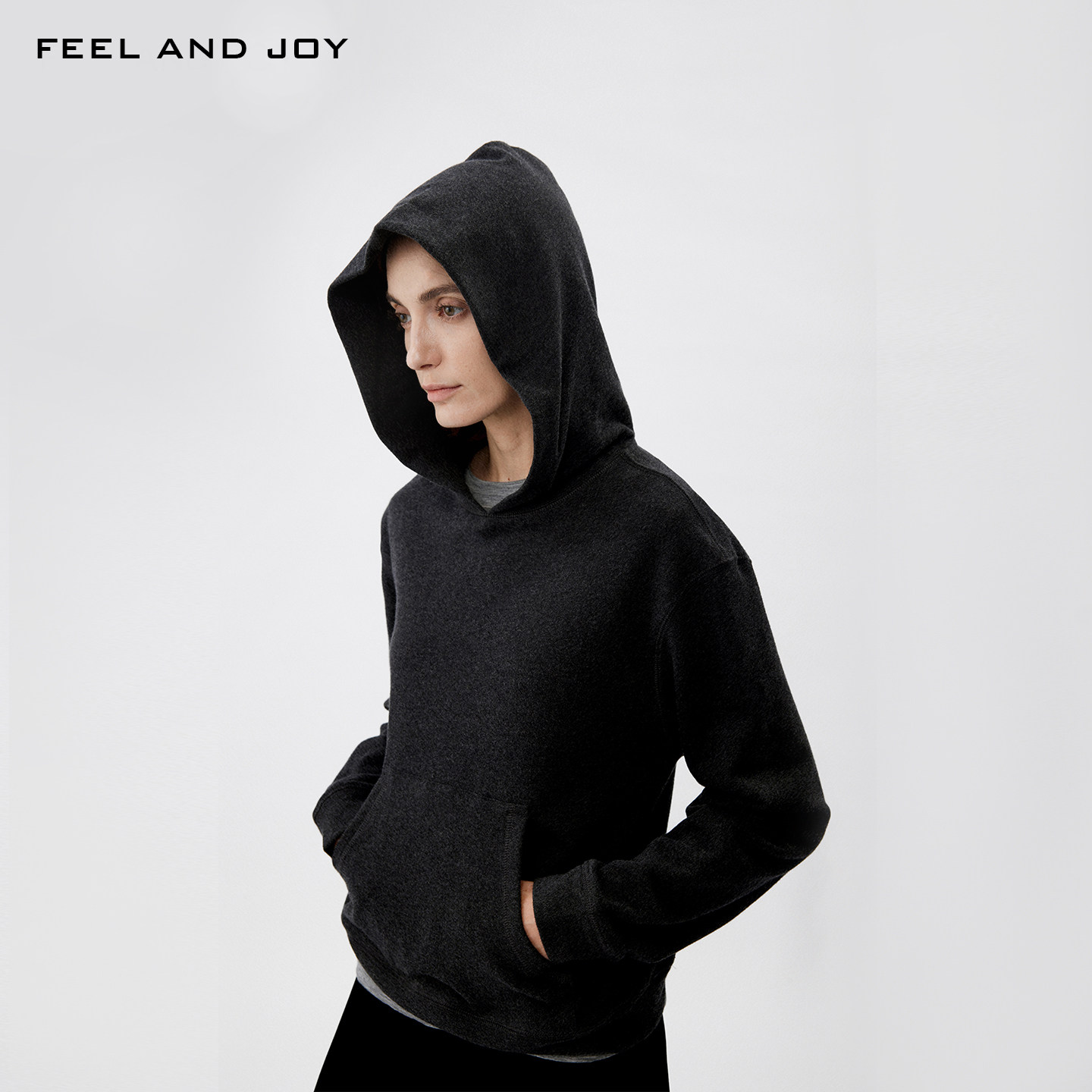 FEELANDJOY秋季新款简约连帽卫衣宽松版型袋柔软舒适长袖上衣女