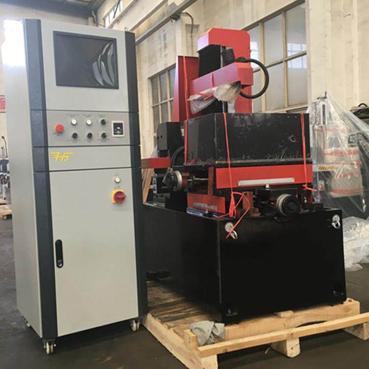 现货直供高速玻璃玉石翡翠陶瓷光学材料切割加工机床切片机