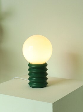 创意in灯韩国玻璃in台灯卧室床头灯氛围灯ing复古橙色实木