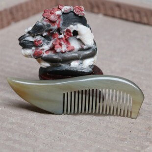 钻牛角尖湘西天然牛角梳子尖角翘尾工艺按摩梳美发梳刻字9