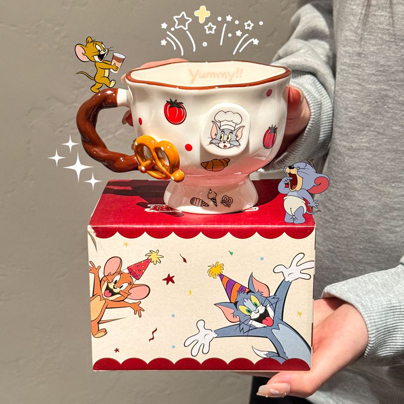 可爱陶瓷马克杯家用杯子浮雕水杯