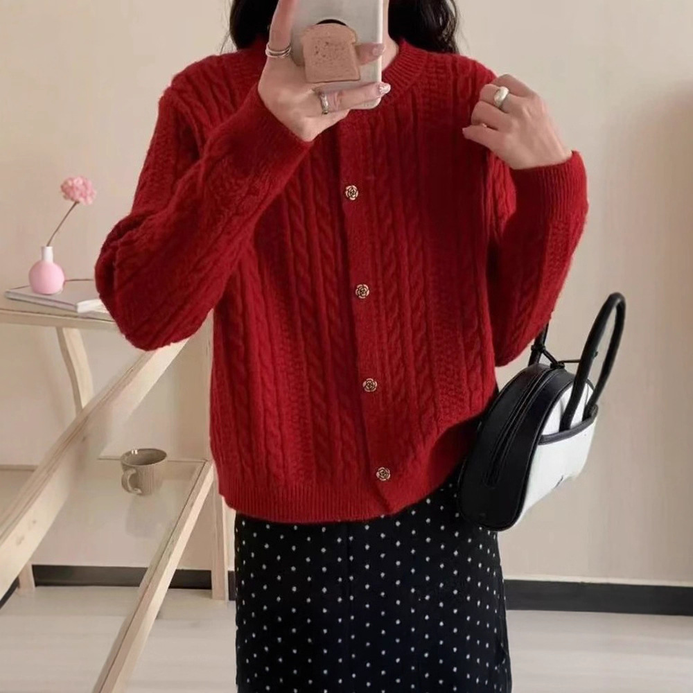 复古玫瑰花扣小麻花长袖针织2025秋新款加厚毛衣女时尚百搭开衫