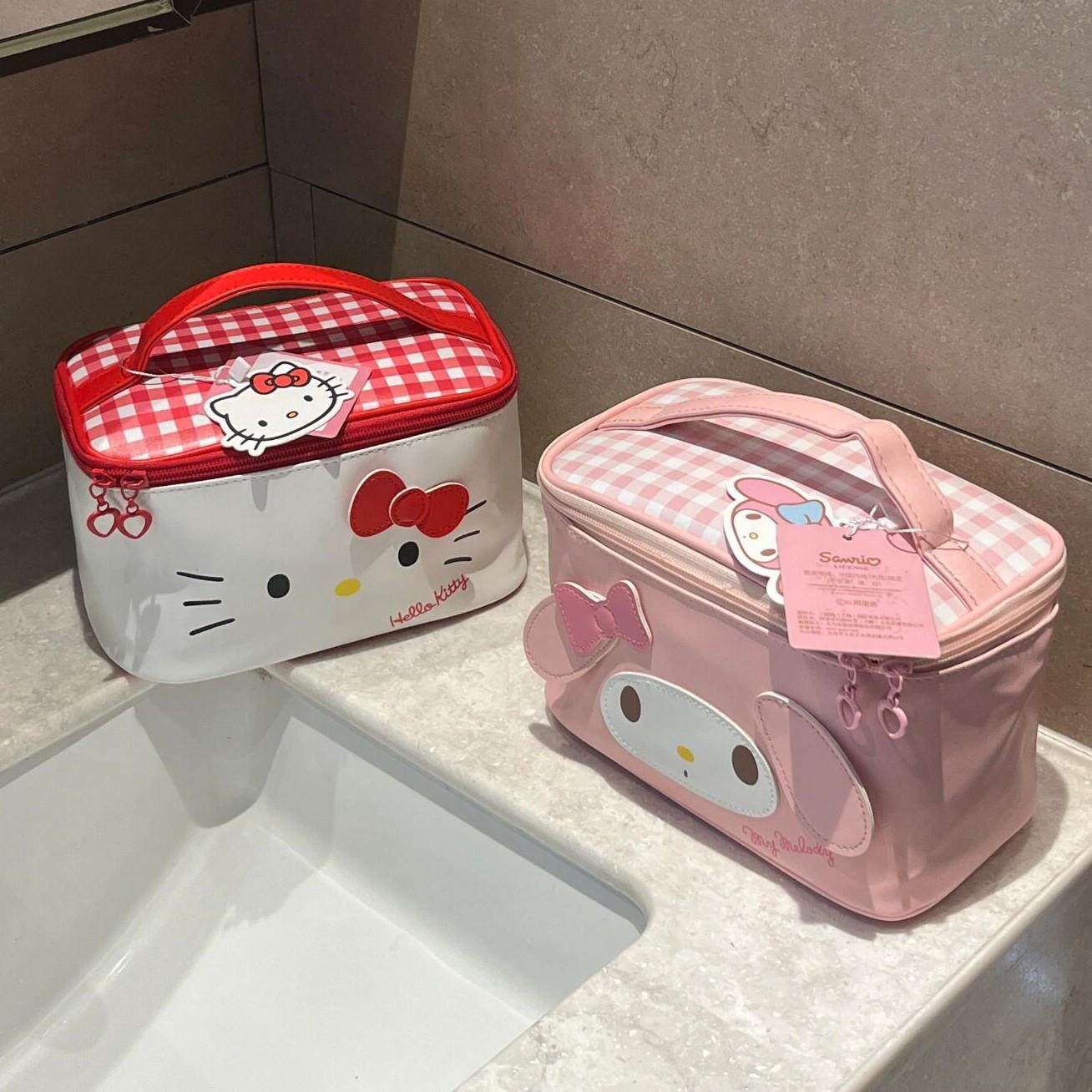 HelloKitty化妆包女外出手提便携大容量旅行洗漱包化妆品收纳包