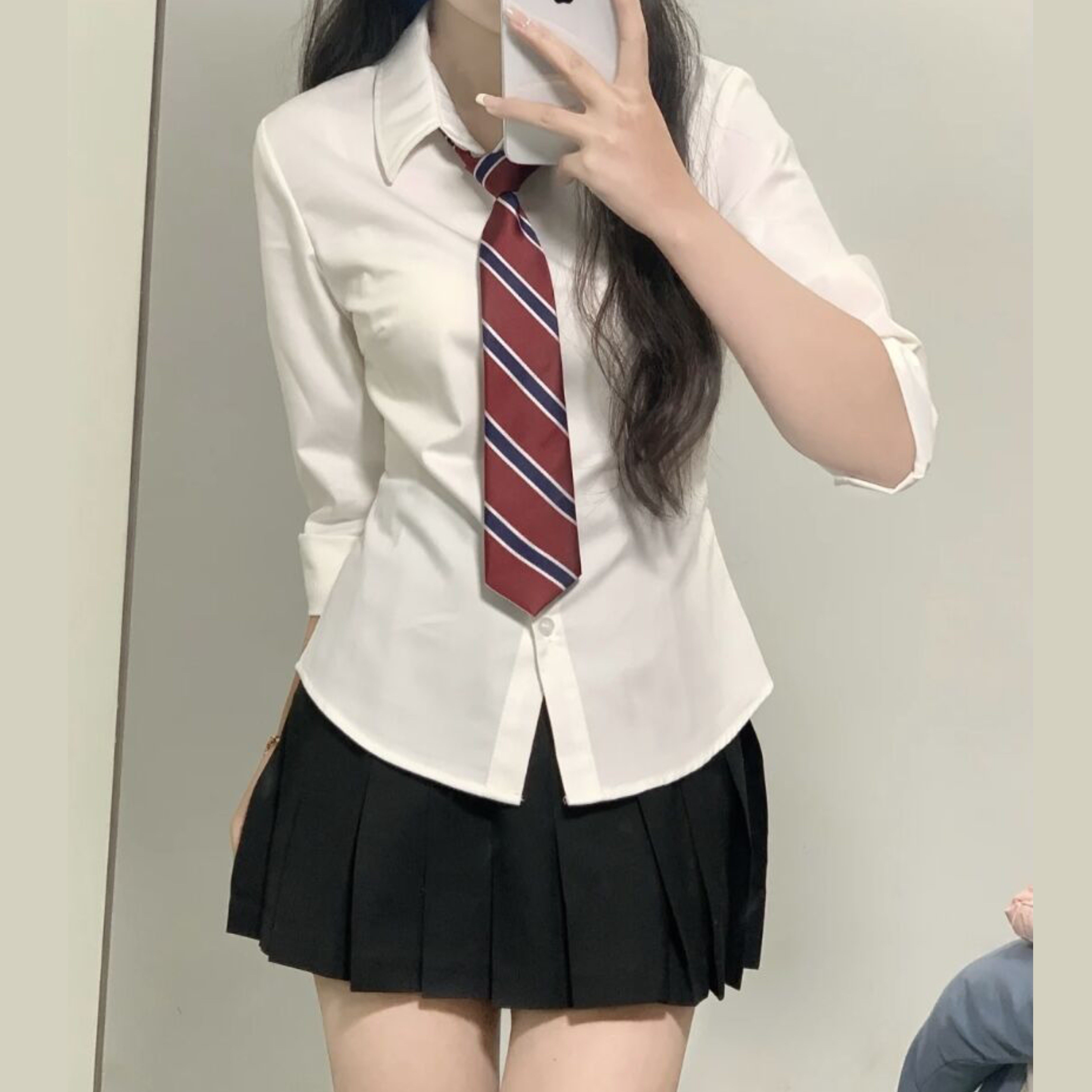 纯欲风JK制服收腰长袖衬