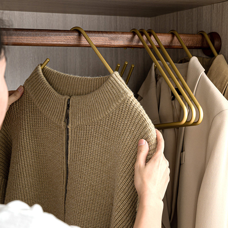 太空铝衣架高档三角形挂衣架衣柜家用多功能实心衣架子轻奢晒衣架