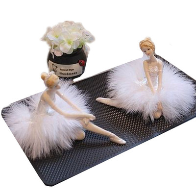 汽车仪表台装饰摆件女神款车内饰品芭蕾少女生中控台高级感车用副