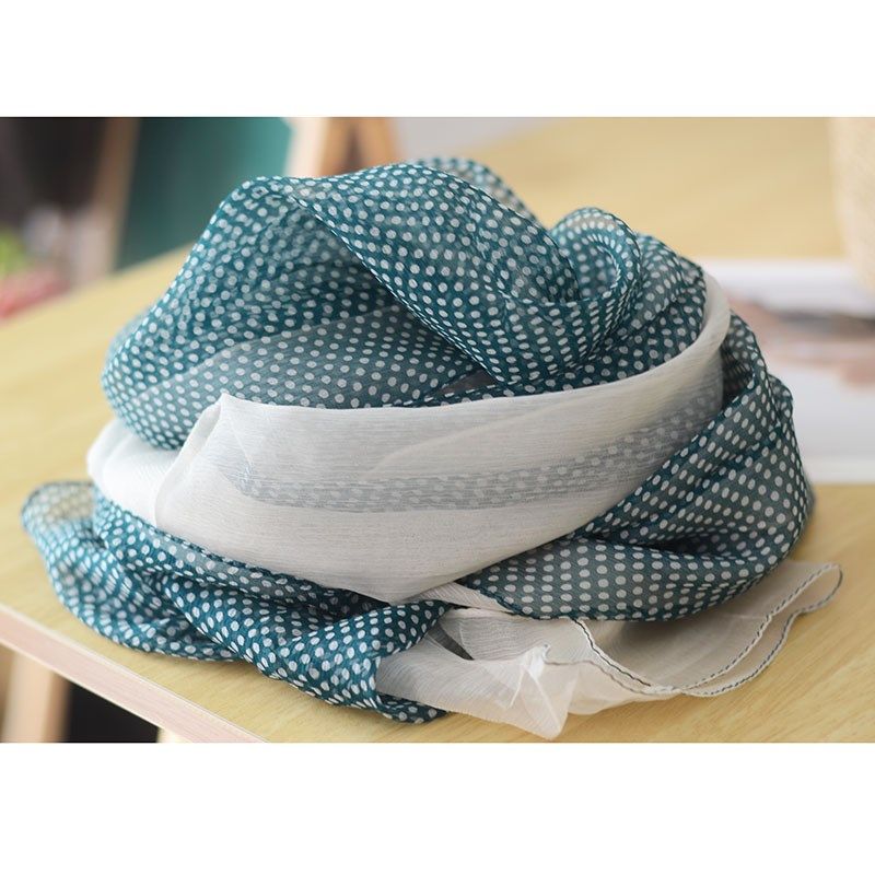 薄如蝉翼软糯丝薄绿白色拼色桑蚕丝围巾女 日系夏季百搭防晒纱巾