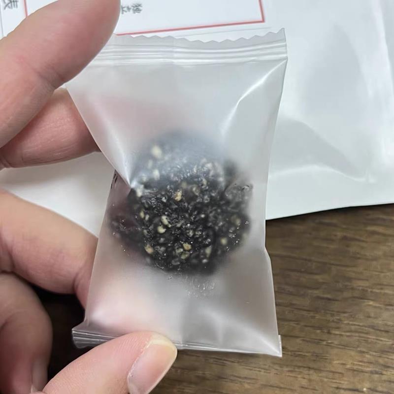 新货黑芝麻丸蜂蜜芝麻球丸子手工传统糕点孕妇解馋休闲即食美味小
