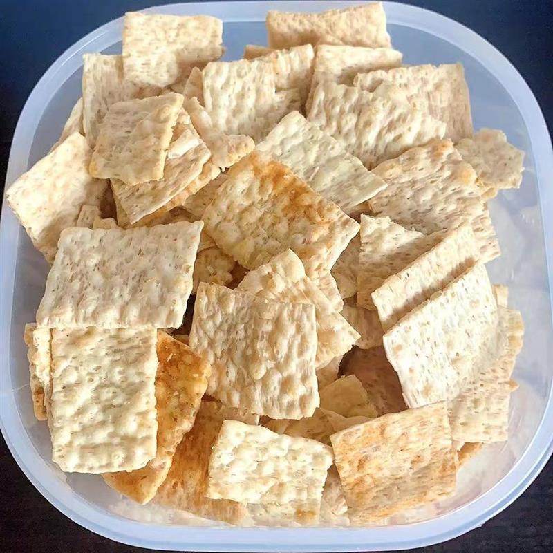 新货粗粮锅巴苦荞大袋薯片散装整箱代餐零食解馋咸味食品网红休闲