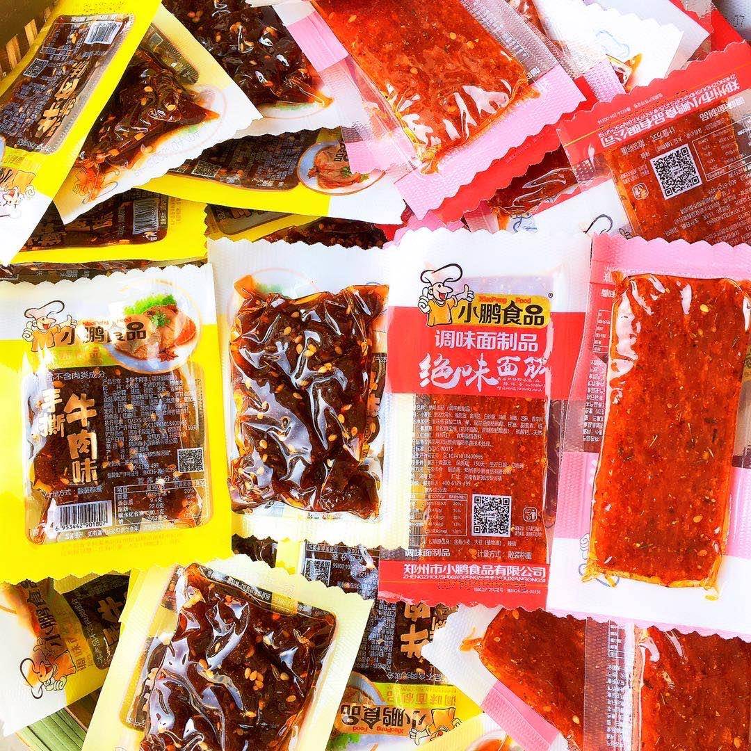 小鹏绝味面筋1000g手撕牛肉味辣条麻辣素食小辣片儿时怀旧零食品