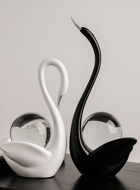 贝汉美中古现代水晶球情侣天鹅摆件家居玄关客厅酒柜电视柜装饰品