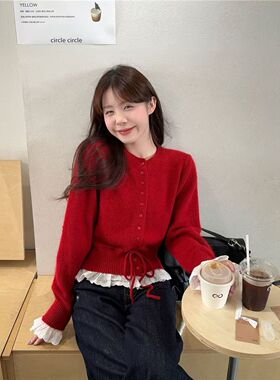 新年红色甜美长袖设计系带毛衣开衫冬季新款荷叶针织衫洋气上衣