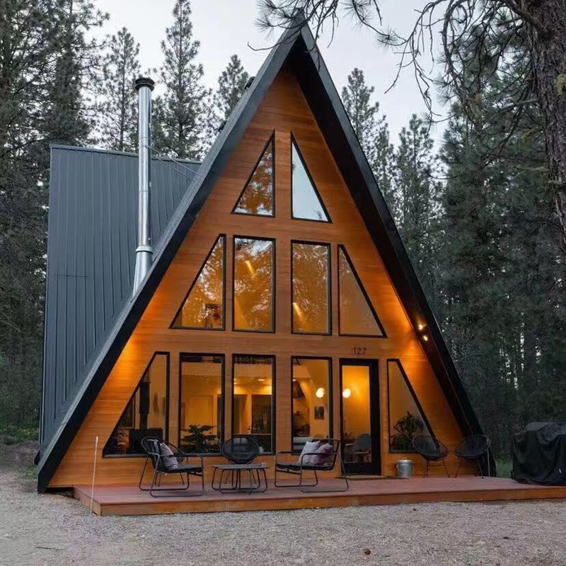 三角形木屋移动组装民宿木房子小户型别墅景观园林木头房一室一厅