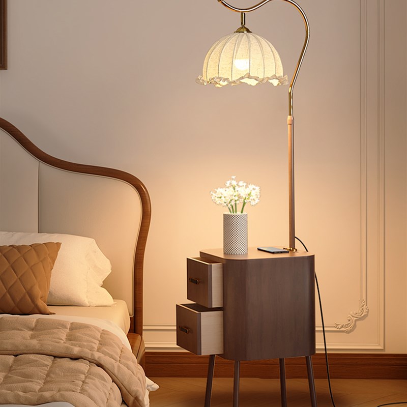 中古风落地灯f卧室床头柜台灯一体客厅沙发边覆古高级氛围感置物