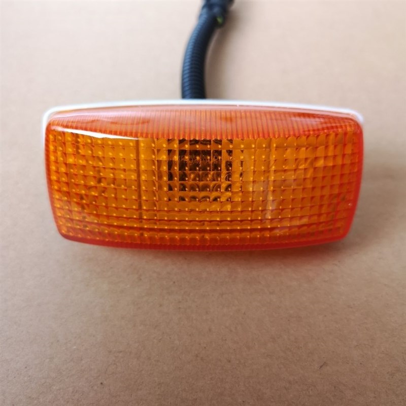 原厂豪沃A7叶子板边灯原车 中国重汽T7H侧转向灯挡泥板灯侧标志灯