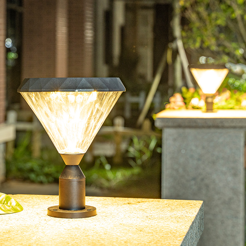 太阳能柱头灯家用户外花园别墅围墙灯柱子灯防水室外庭院灯围栏灯