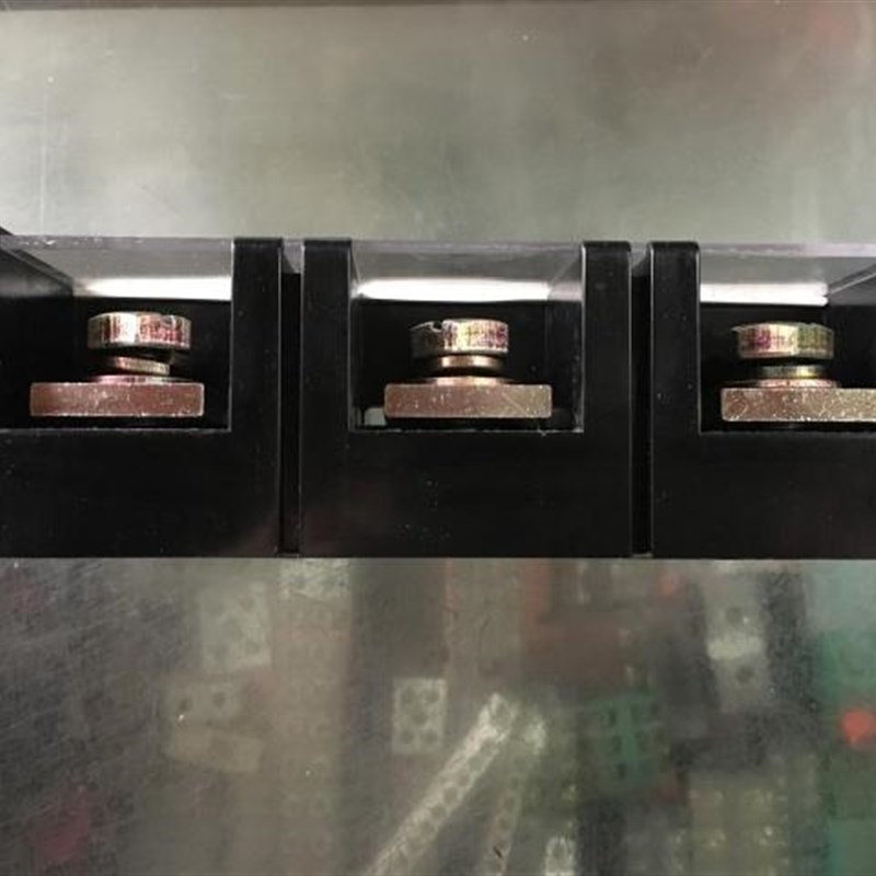 TC-3003 300A/3P固定式大电流接线端子 连接器 排板 X端柱A级铜片