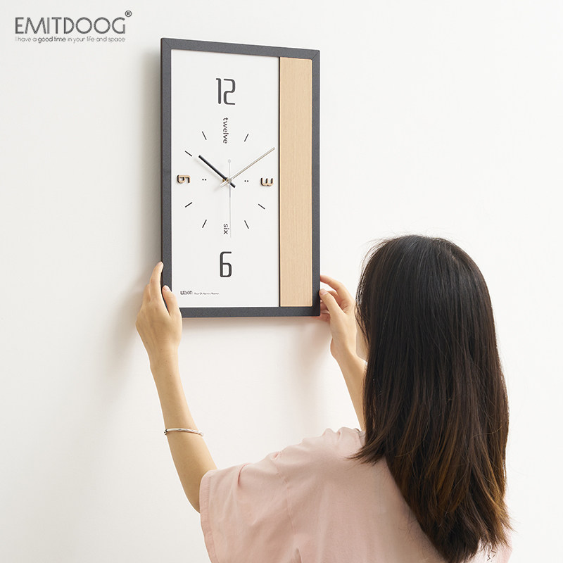 EMITDOOG免打孔钟表挂画客厅家用艺术装饰墙挂钟创意时钟2024新款