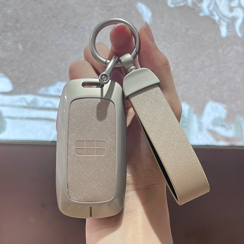 适用24款吉利银河l7钥匙套银河l6汽车内饰用品配件e8合金壳e5包扣