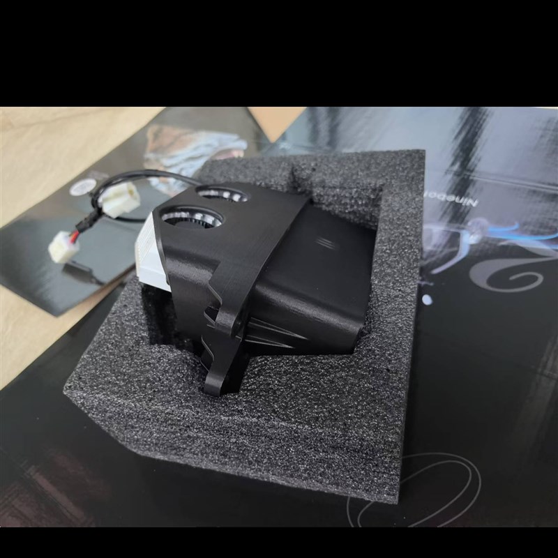 梦工厂极核AE4/AEy5双光矩阵透镜智能大灯总成